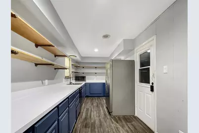 4331 Kolloch Drive, Dallas, TX 75216 - Photo 10