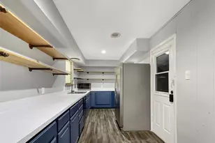 4331 Kolloch Dr, Dallas, TX 75216 - Photo 10