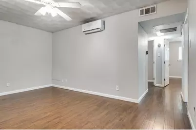 811 Skillman Street #102, Dallas, TX 75214 - Photo 2