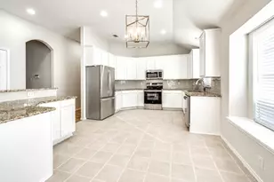 9109 Azinger Dr, Plano, TX 75025 - Photo 6