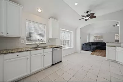 9109 Azinger Drive, Plano, TX 75025 - Photo 10