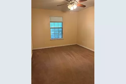 1615 Bois D Arc Street #2202, Commerce, TX 75428 - Photo 4