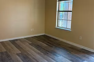 1615 Bois Darc, Commerce, TX 75428 - Photo 4