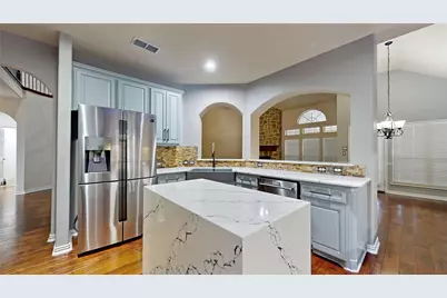 4903 Barn Owl Trail, Grand Prairie, TX 75052 - Photo 6