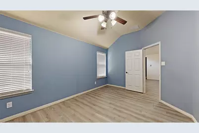 4903 Barn Owl Trail, Grand Prairie, TX 75052 - Photo 28