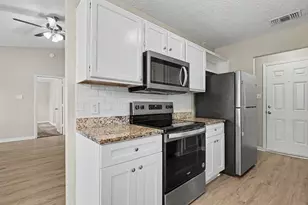 7500 Little Rock Ln, Fort Worth, TX 76120 - Photo 6