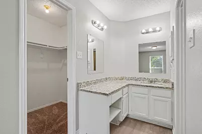 7500 Little Rock Lane, Fort Worth, TX 76120 - Photo 12