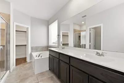 2614 Lavender Lane, Glenn Heights, TX 75154 - Photo 14