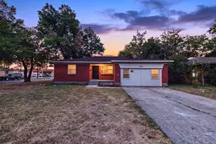 6405 Seco Blvd, Dallas, TX 75217 - Photo 2