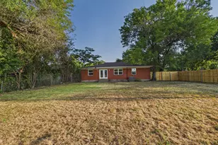 6405 Seco Blvd, Dallas, TX 75217 - Photo 26