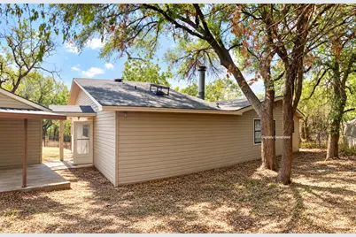 2804 Maplewood Street, Granbury, TX 76048 - Photo 34