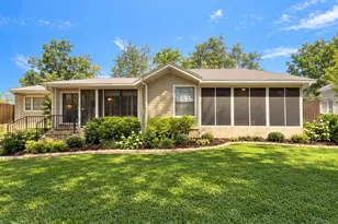 2804 Maplewood St, Granbury, TX 76048 - Photo 1