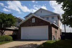 9961 Rio Doso Dr, Dallas, TX 75227 - Photo 2