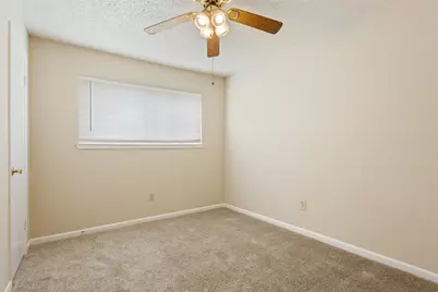 100 E Gruver Circle #102, Hewitt, TX 76643 - Photo 12
