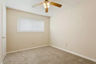 100 E Gruver Circle, Hewitt, TX 76643 - Photo 12