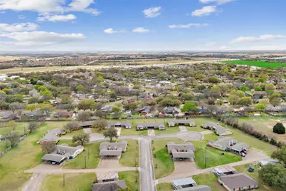 100 E Gruver Circle #102, Hewitt, TX 76643 - Photo 6