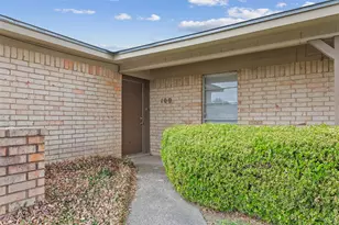 100 E Gruver Circle, Hewitt, TX 76643 - Photo 2