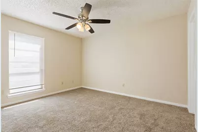 100 E Gruver Circle #102, Hewitt, TX 76643 - Photo 8