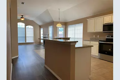 6705 Misty Hollow Drive, Plano, TX 75024 - Photo 8