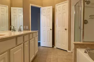 6705 Misty Hollow Dr, Plano, TX 75024 - Photo 14