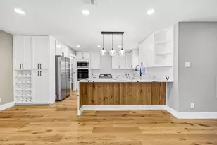 3889 Davila Dr, Dallas, TX 75220 - Photo 16