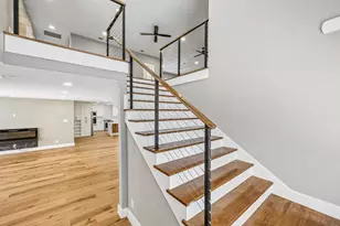 3889 Davila Dr, Dallas, TX 75220 - Photo 8