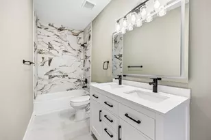 3889 Davila Dr, Dallas, TX 75220 - Photo 30