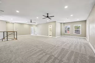 3889 Davila Dr, Dallas, TX 75220 - Photo 28