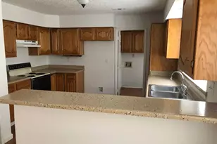 2021 Meadow Park Dr, Princeton, TX 75407 - Photo 2