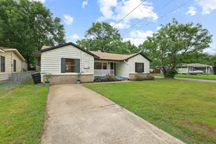 2401 Sunset St, Denison, TX 75020 - Photo 2