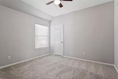 1610 Redwood Drive, Corinth, TX 76210 - Photo 14