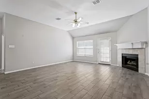 1610 Redwood Dr, Corinth, TX 76210 - Photo 6