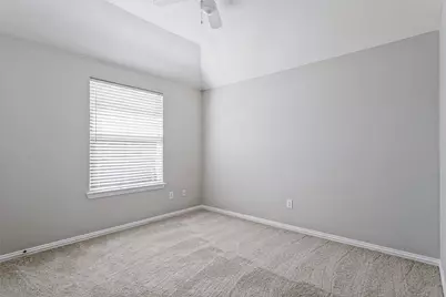 1610 Redwood Drive, Corinth, TX 76210 - Photo 18