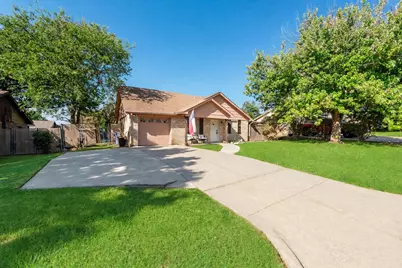 837 Blue Ridge Drive, Burleson, TX 76028 - Photo 2