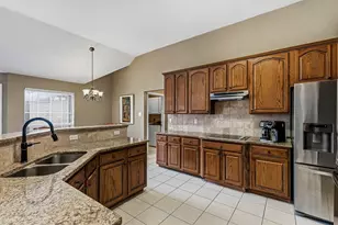 3916 Montrose Dr, Plano, TX 75025 - Photo 6