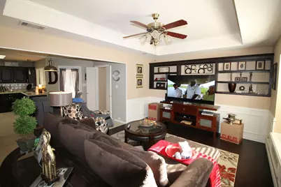 4208 Meadowdale Drive, Carrollton, TX 75010 - Photo 20