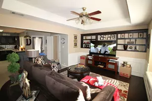 4208 Meadowdale Dr, Carrollton, TX 75010 - Photo 20