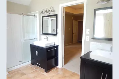 4208 Meadowdale Drive, Carrollton, TX 75010 - Photo 24