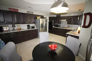 4208 Meadowdale Dr, Carrollton, TX 75010 - Photo 16
