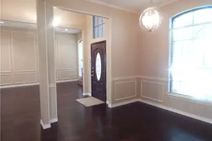 4208 Meadowdale Dr, Carrollton, TX 75010 - Photo 6