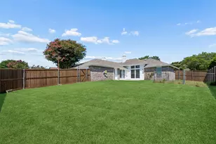 825 Weaver St, Cedar Hill, TX 75104 - Photo 28