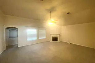 8664 Lariat Cir, Fort Worth, TX 76244 - Photo 2