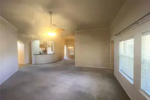 8664 Lariat Cir, Fort Worth, TX 76244 - Photo 4