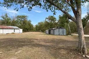 406 Whitt St, Groesbeck, TX 76642 - Photo 1
