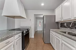 622 Valley View Dr, Allen, TX 75002 - Photo 8