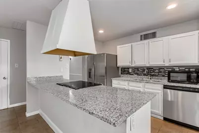 622 Valley View Drive, Allen, TX 75002 - Photo 6