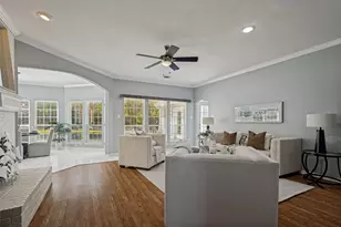 204 E Chapel Downs Dr, Southlake, TX 76092 - Photo 6