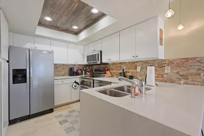 18040 Midway Road #225, Dallas, TX 75287 - Photo 10