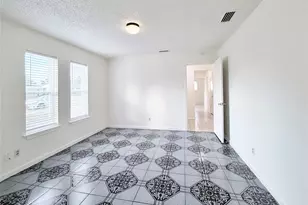 610 Colonial Dr, Garland, TX 75043 - Photo 2