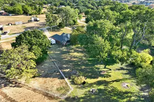 304 Daisy Rd, Midlothian, TX 76065 - Photo 26